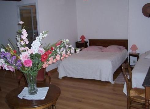 Bed and Breakfast Ferme Du Montheu Dommartin-sous-Amance Экстерьер фото
